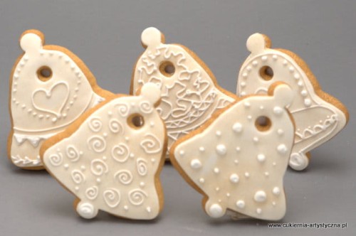 Piernik Dzwonek dekorowany 13 cm